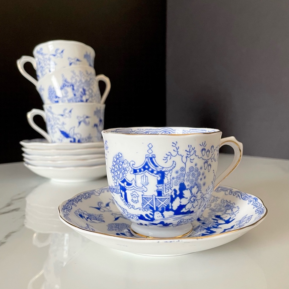 10 Piece SET - Cups & Saucers - Mikado by Royal Albert